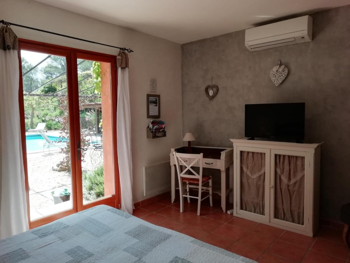 Les Arcs-sur-Argens Chambre D'Hote Le Mas Des Romarins מראה חיצוני תמונה